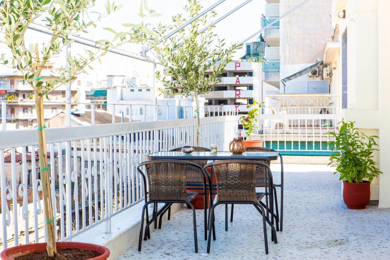 Loucas Apartment Atenas Exterior foto